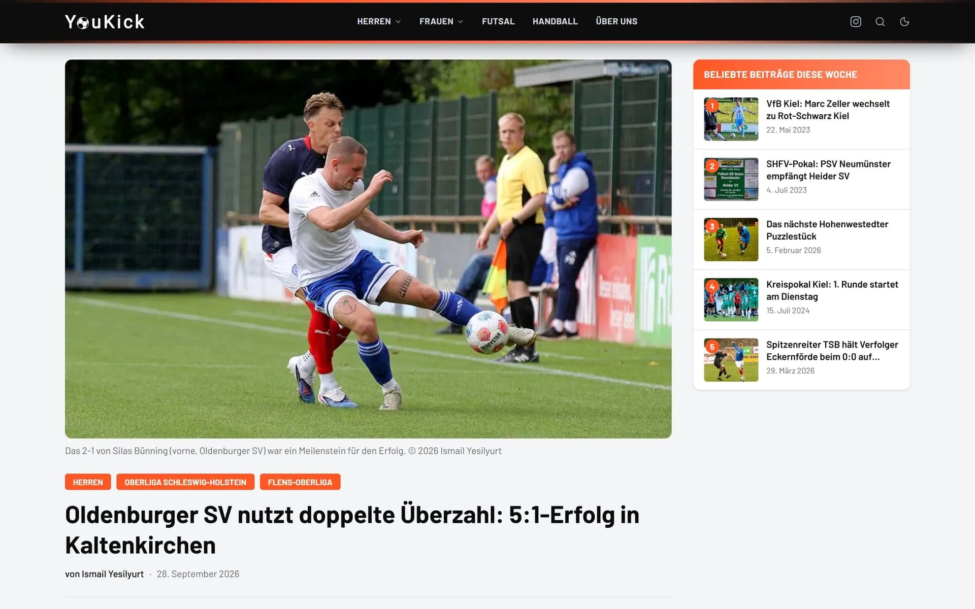 Spielbericht auf der YouKick-Website mit Aufmacherfoto und Liga-Kennzeichnung